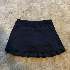 Lululemon pace setter skirt